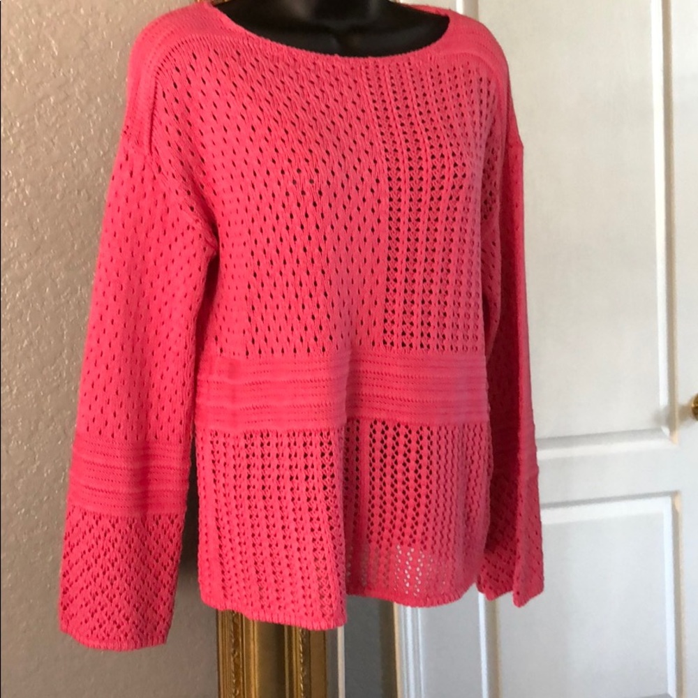 Sweater - Picture 1 of 4